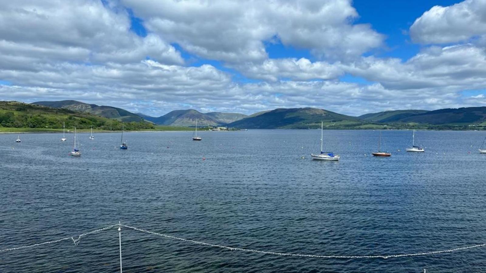 Beautiful Upper Apartment/stunning Sea Views, Isle Of Bute